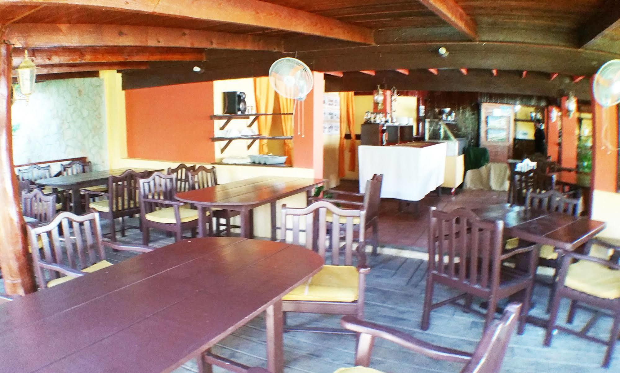 Hotel Los Pinos Las Terrenas Bagian luar foto