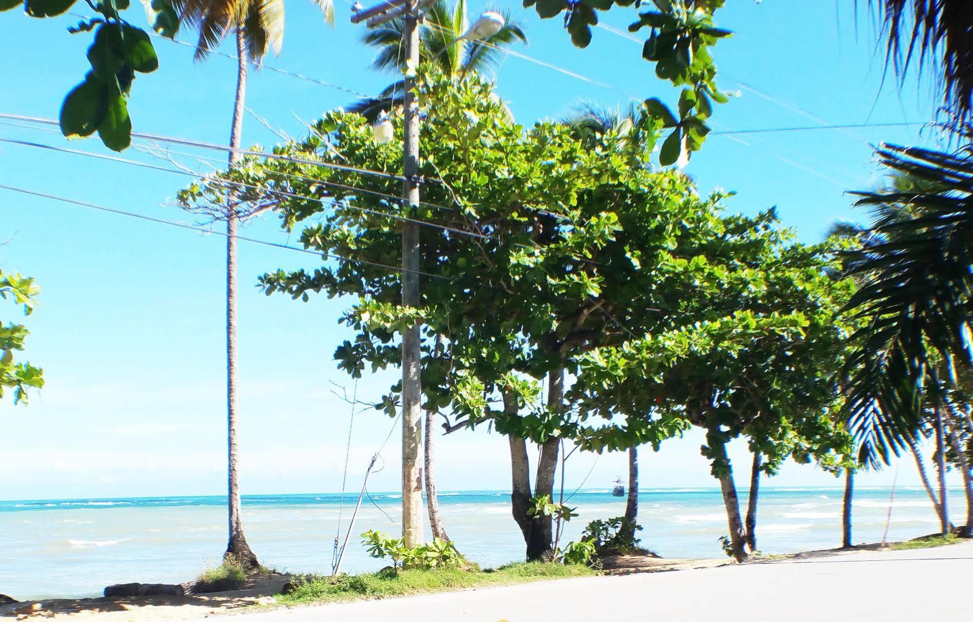 Hotel Los Pinos Las Terrenas Bagian luar foto